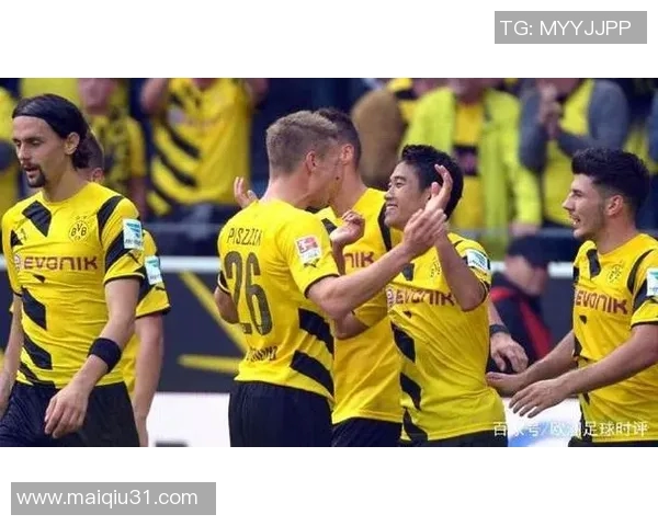 英超羽毛球专题深入探讨广州羽毛球队的训练节奏与比赛策略 英超羽毛球专题深入探讨广州羽毛球队的训练节奏与比赛策略