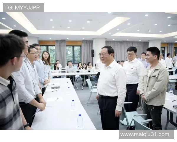 实时新闻深入探讨上海飞盘队员个人能力表现的数据分析与评价